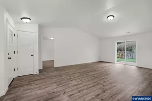 87667 Oak Island Dr, Veneta, OR 97487 - Photo 7