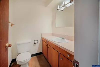 4888 38th Pl NE, Salem, OR 97305 - Photo 23