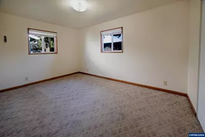 4888 38th Pl NE, Salem, OR 97305 - Photo 29