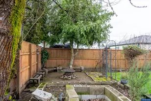 634 Waverly Dr SE, Albany, OR 97322 - Photo 27