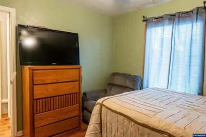 634 Waverly Dr SE, Albany, OR 97322 - Photo 17