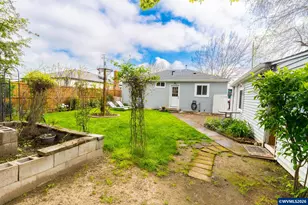 634 Waverly Dr SE, Albany, OR 97322 - Photo 5