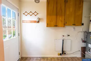 634 Waverly Dr SE, Albany, OR 97322 - Photo 11