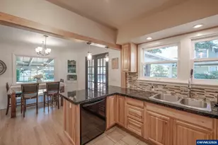 411 Mayer Dr, Lebanon, OR 97355 - Photo 25