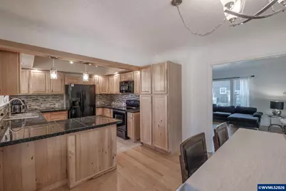 411 Mayer Dr, Lebanon, OR 97355 - Photo 21