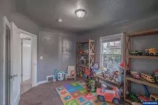 411 Mayer Dr, Lebanon, OR 97355 - Photo 29