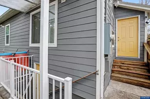 1050 Summer St NE, Salem, OR 97301 - Photo 27