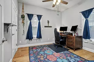 1050 Summer St NE, Salem, OR 97301 - Photo 21