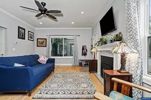 1050 Summer St NE, Salem, OR 97301 - Photo 9