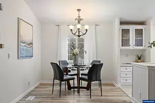 925 New Haven Dr NE, Salem, OR 97317 - Photo 9