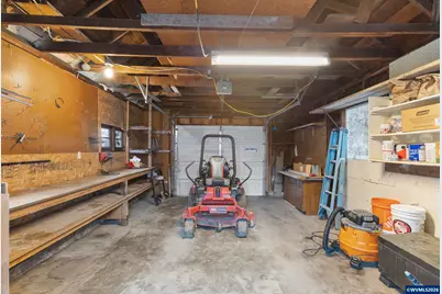 925 New Haven Dr NE, Salem, OR 97317 - Photo 29