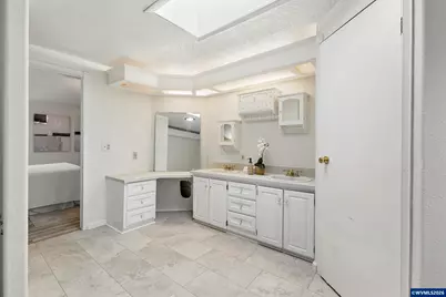 925 New Haven Dr NE, Salem, OR 97317 - Photo 27