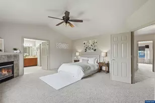 1659 Salmon Run St SW, Albany, OR 97321 - Photo 15