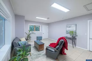 236 NW Walker Ln, Albany, OR 97321 - Photo 27