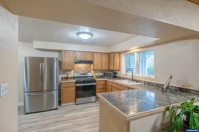 236 NW Walker Ln, Albany, OR 97321 - Photo 19