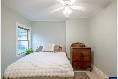 236 NW Walker Ln, Albany, OR 97321 - Photo 11