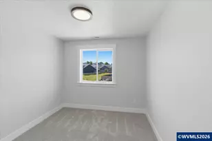 595 NE Evergreen Ave, Dallas, OR 97338 - Photo 35