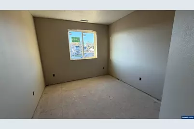 595 NE Evergreen Av, Dallas, OR 97338 - Photo 17