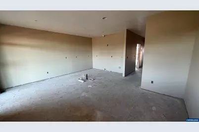 595 NE Evergreen Av, Dallas, OR 97338 - Photo 11