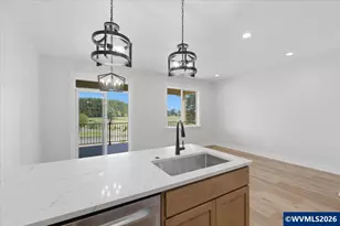 595 NE Evergreen Ave, Dallas, OR 97338 - Photo 21