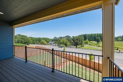 597 NE Evergreen Av, Dallas, OR 97338 - Photo 9