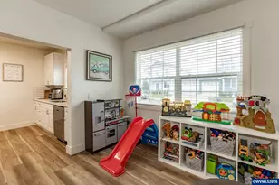 690 W Morton St, Lebanon, OR 97355 - Photo 21