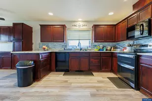 5425 Bundy Ave N, Keizer, OR 97303 - Photo 5