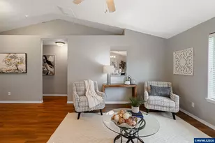 4791 Currant Ln NE, Salem, OR 97305 - Photo 9