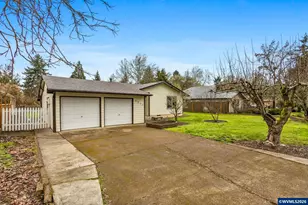 3311 SW Knollbrook Ave, Corvallis, OR 97333 - Photo 3