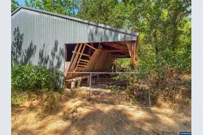 1470 East Willis Creek Rd, Winston, OR 97496 - Photo 41
