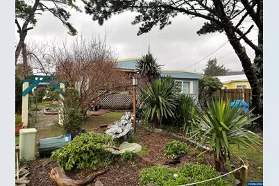 374 NW 59th St, Newport, OR 97365 - Photo 1