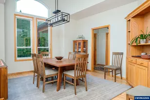 610 NE Sundance Ct, Hillsboro, OR 97124 - Photo 9