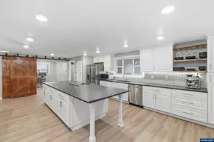 155 Kashmir St SE, Salem, OR 97306 - Photo 13