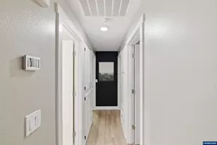 155 Kashmir St SE, Salem, OR 97306 - Photo 21