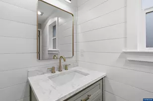 155 Kashmir St SE, Salem, OR 97306 - Photo 37