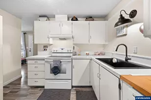 4879 13th Ave N, Keizer, OR 97303 - Photo 7