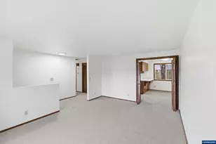 1937 Wimbledon Ct NW, Salem, OR 97304 - Photo 33