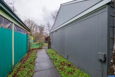 2271 Townsend Wy SE, Salem, OR 97301 - Photo 39