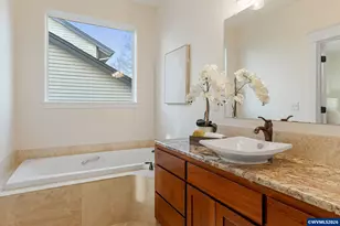 5125 Mountain Crest Way, Salem, OR 97302 - Photo 23