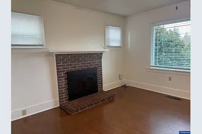 1630 Berry St SE, Salem, OR 97302 - Photo 7