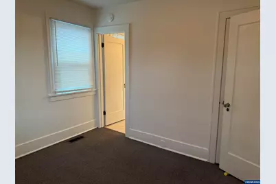 1630 Berry St SE, Salem, OR 97302 - Photo 17