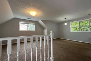 3027 NE D St, Salem, OR 97301 - Photo 3