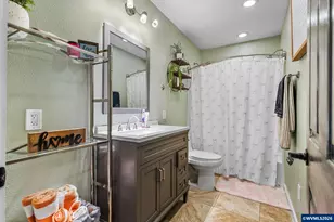32900 Old Church Rd, Tangent, OR 97389 - Photo 19