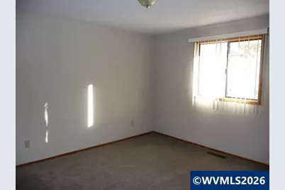 765 Wildflower St NE, Salem, OR 97301 - Photo 7