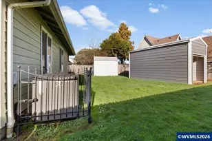 424 SW Augustus Dr, Dallas, OR 97338 - Photo 35