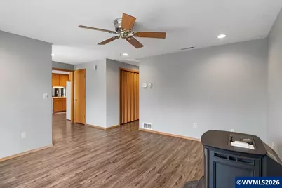 424 SW Augustus Dr, Dallas, OR 97338 - Photo 19