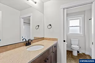 3858 Rogue Ave S, Salem, OR 97302 - Photo 21