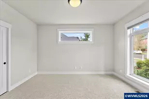 3858 Rogue Ave S, Salem, OR 97302 - Photo 5