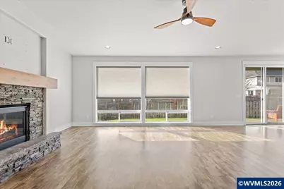 3858 Rogue Av S, Salem, OR 97302 - Photo 11