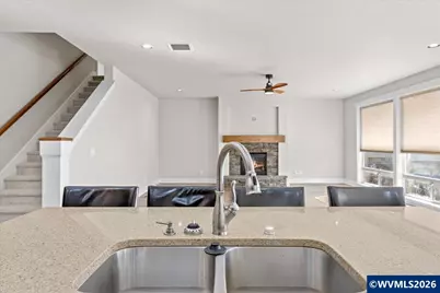 3858 Rogue Av S, Salem, OR 97302 - Photo 15